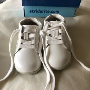 Basically New-Stride Rite Elliot, size 3, worn 2-3 times only